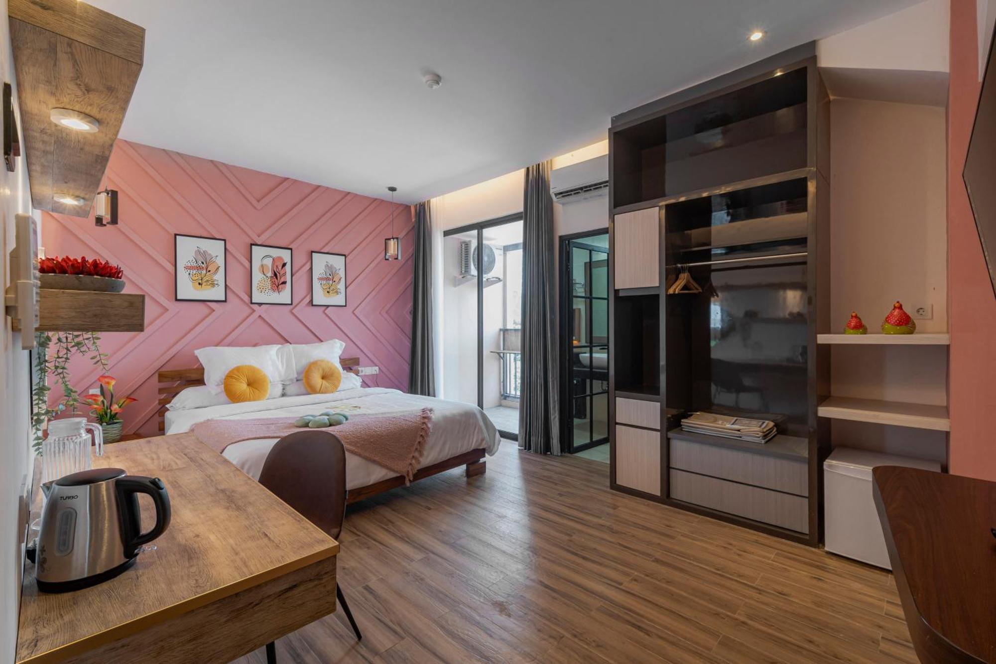 Stay.Vie Hotel Surabaya Exterior foto